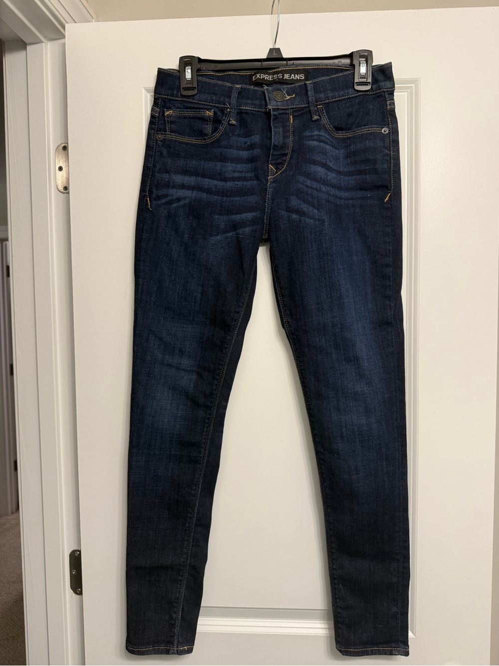 Women’s Dark Blue Jeans